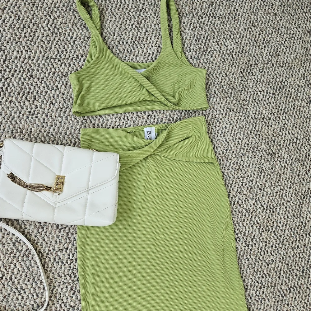 SOLD - Picture 3 of 4